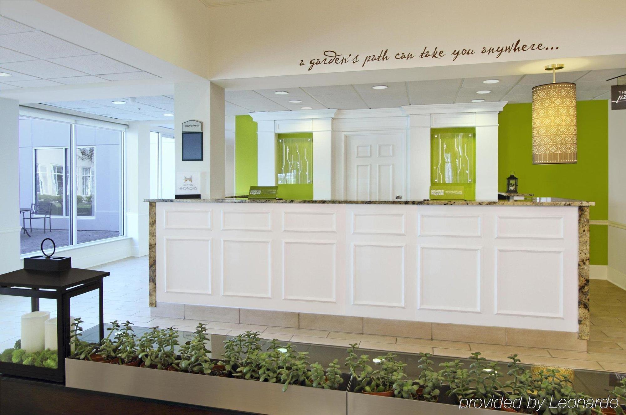 Hilton Garden Airport