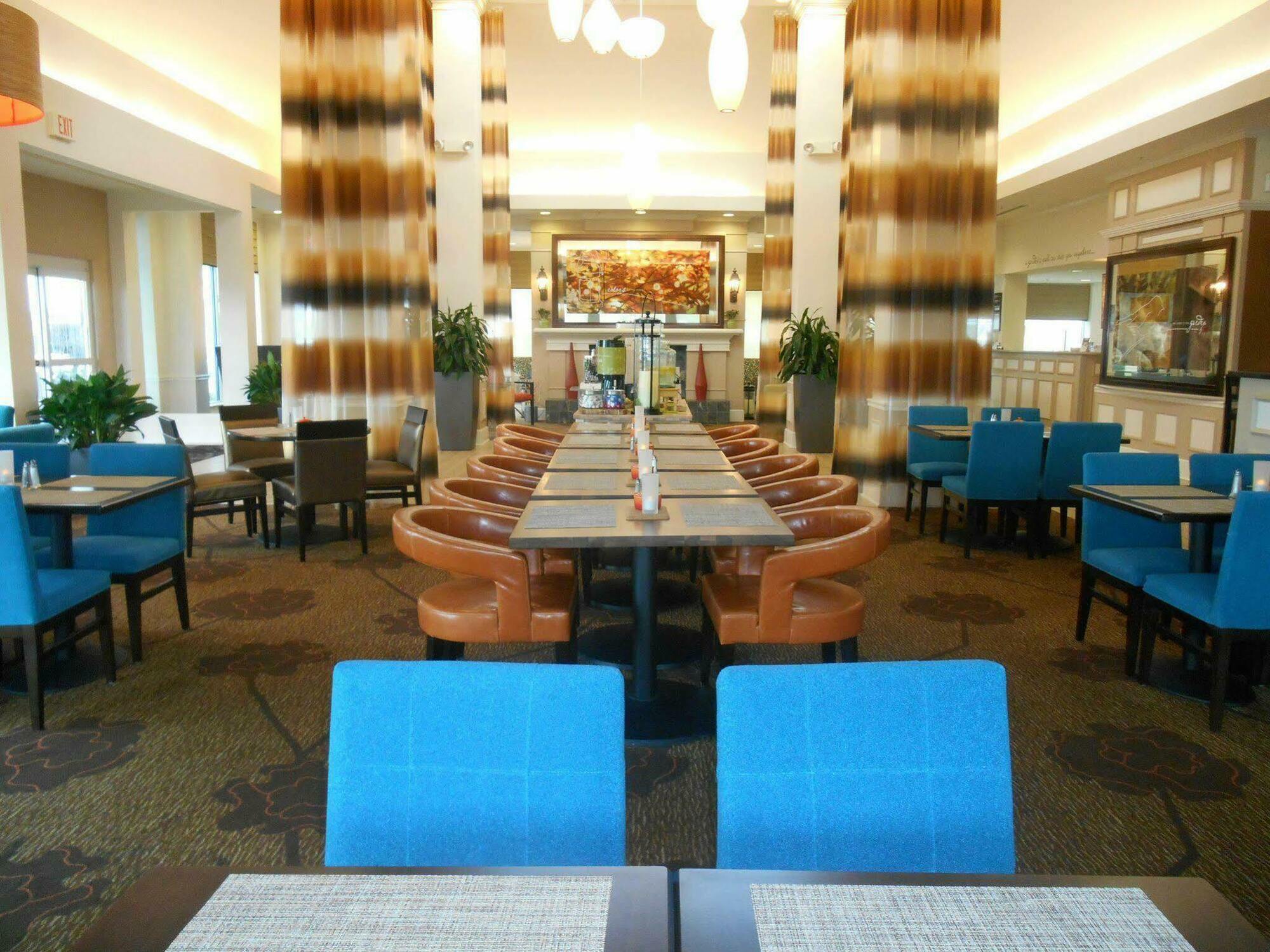 Hotel Hilton Garden Airport